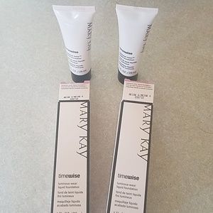 2 MaryKay Timewise luminous wear liquid foundation